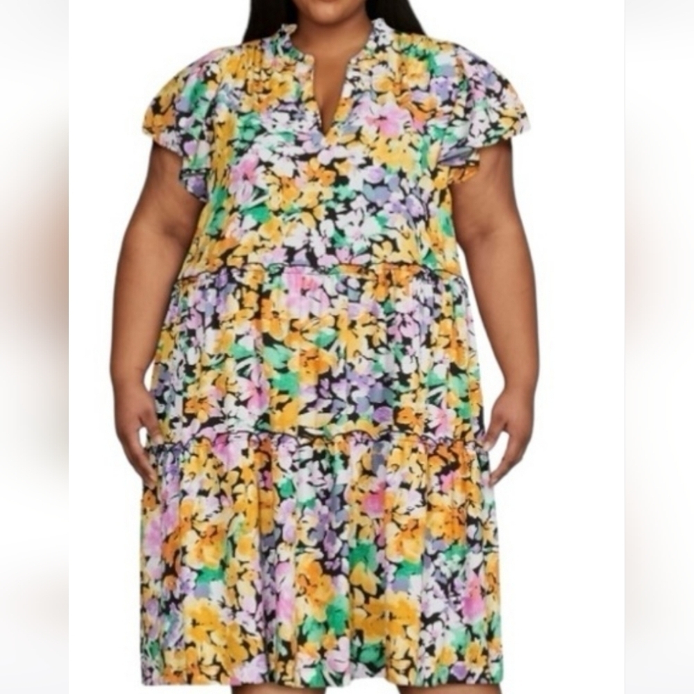 3X$25. TERRA & SKY  FLORAL TIERED DRESS SHORT FLUTTER SLEEVES SIZE 2X